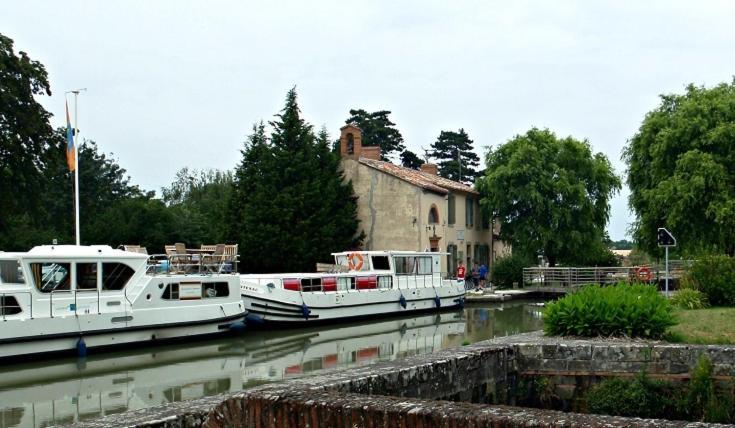 Bed and Breakfast La Bastide De Negra Montesquieu-Lauragais Esterno foto